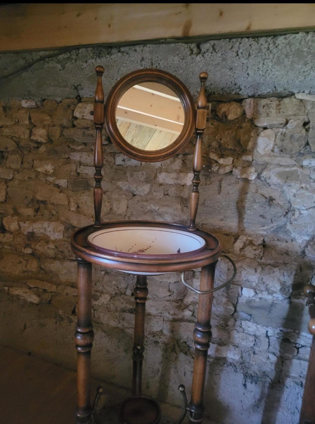 Nuit Insolite, Chambre Au Dessus D'Une Etable La Chapelle-Themer Εξωτερικό φωτογραφία